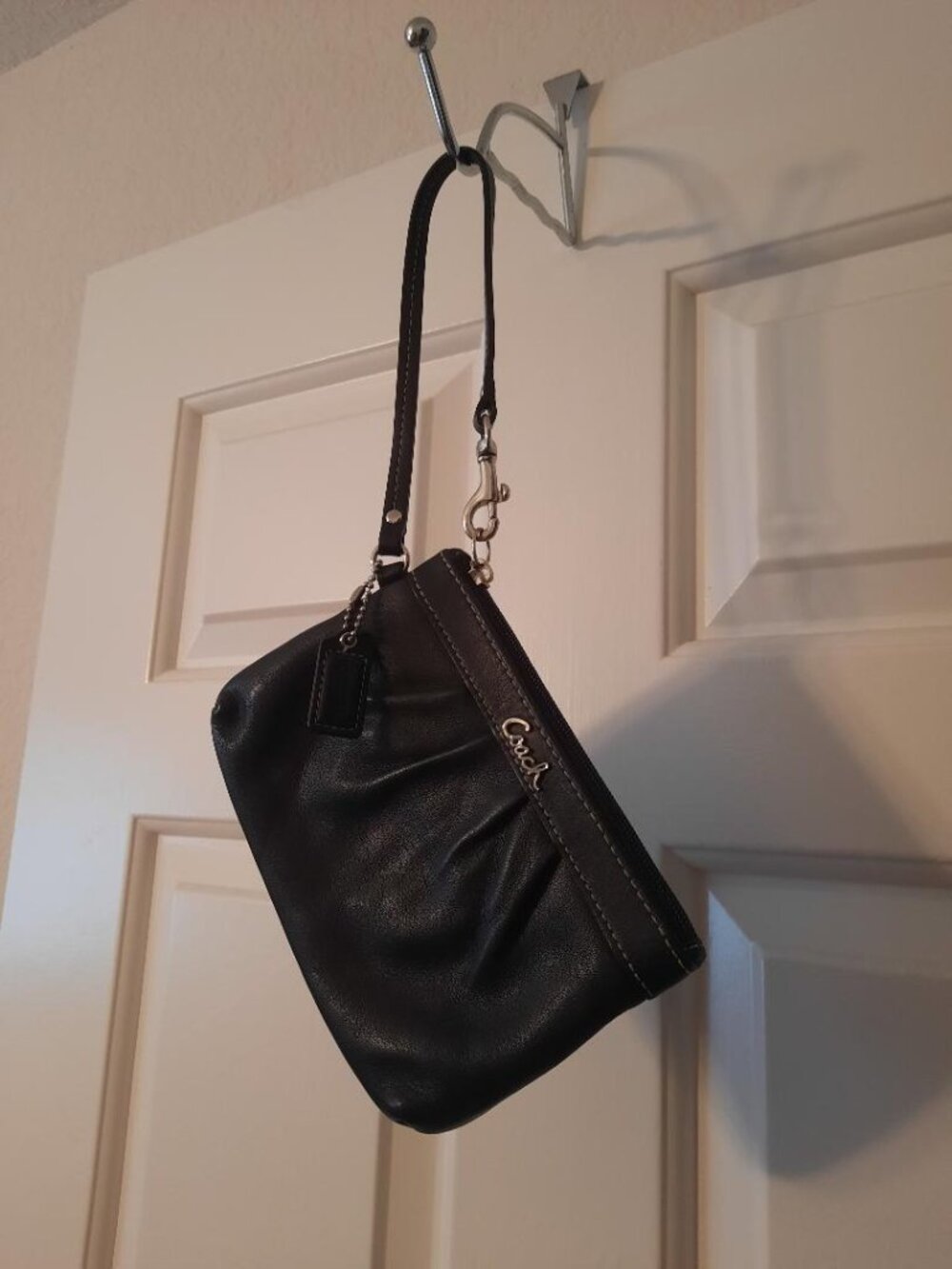 Coach Black Leather Wristlet - Picture 11 of 11